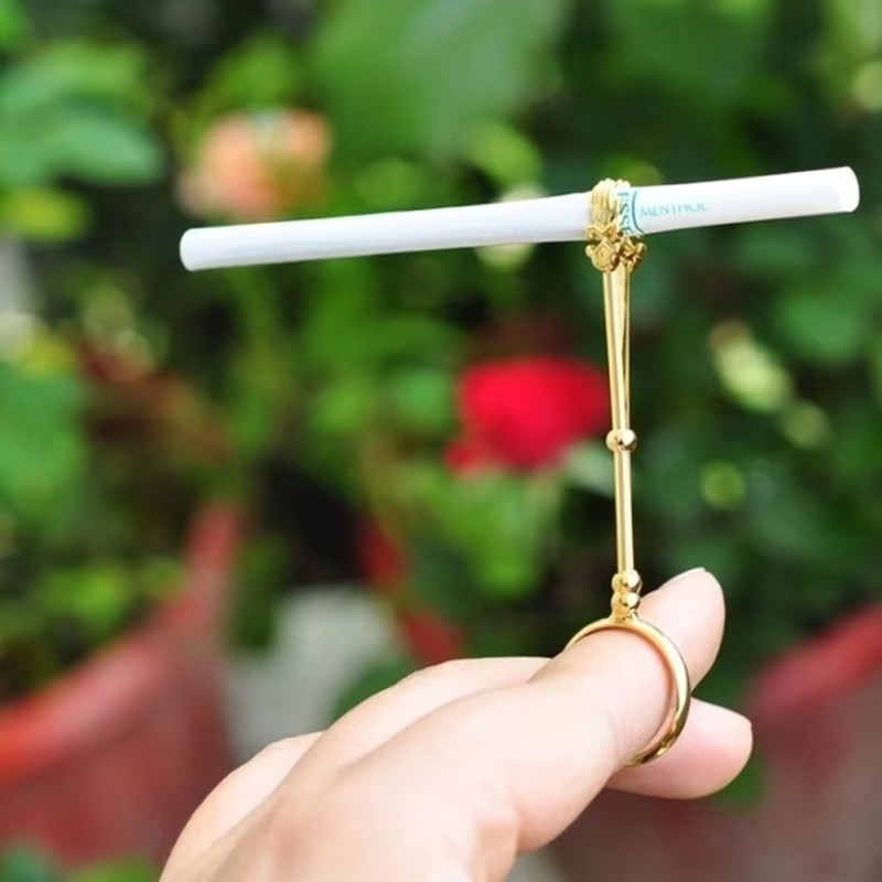1 Pezzo Portasigarette con Ane - Vape Ring recensione e prezzo