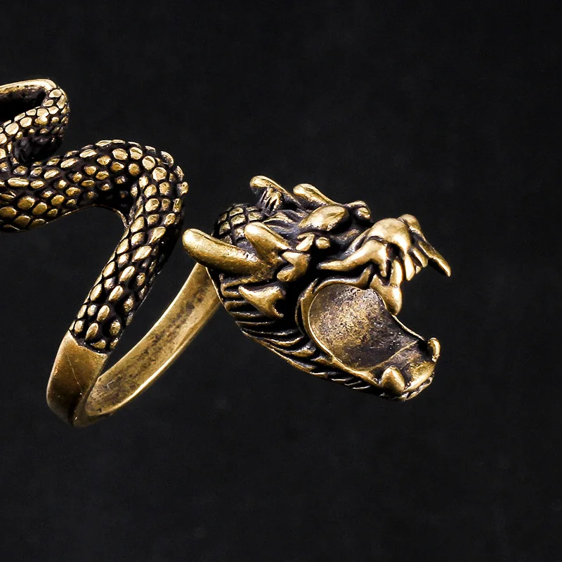 Porta sigarette retrò drago Po - Vape Ring recensione e prezzo
